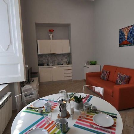 La Casa Di Abbi Apartment Napoli Ngoại thất bức ảnh