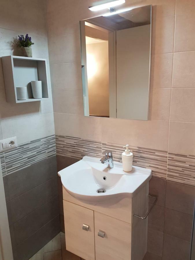 La Casa Di Abbi Apartment Napoli Ngoại thất bức ảnh