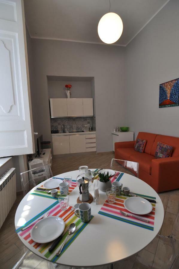 La Casa Di Abbi Apartment Napoli Ngoại thất bức ảnh