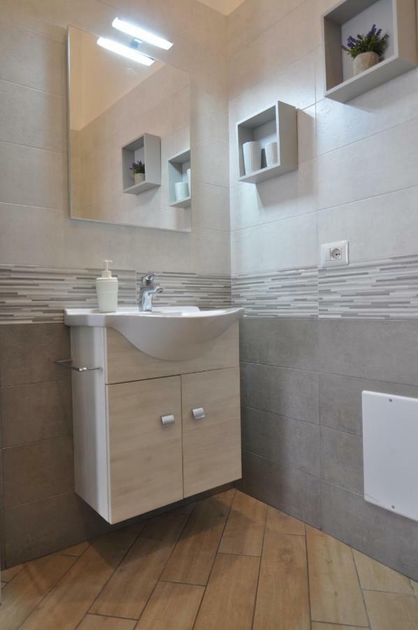 La Casa Di Abbi Apartment Napoli Ngoại thất bức ảnh